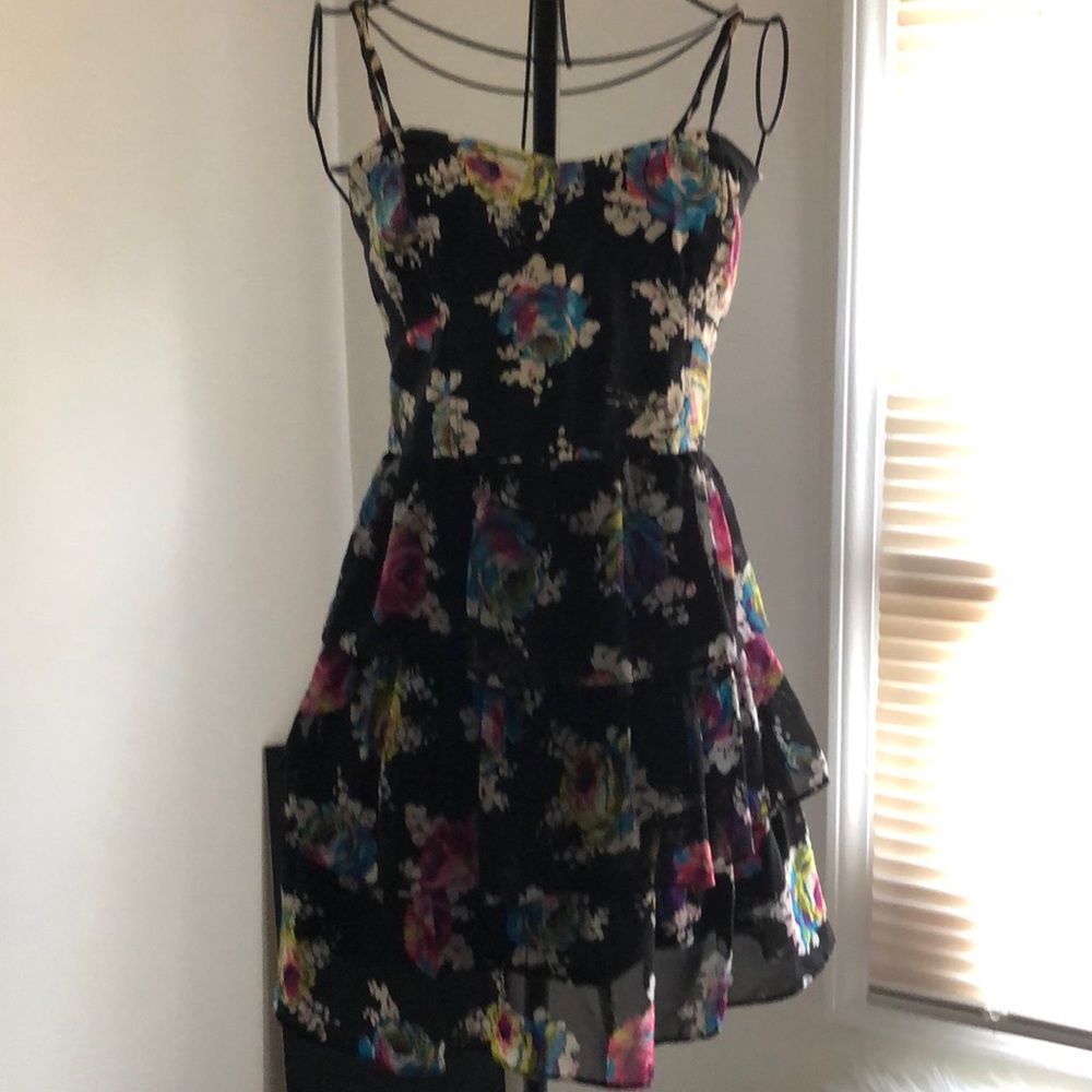 🌟‼️🤘🏽 4/$30 deal! Aeropostale Flirty Dress